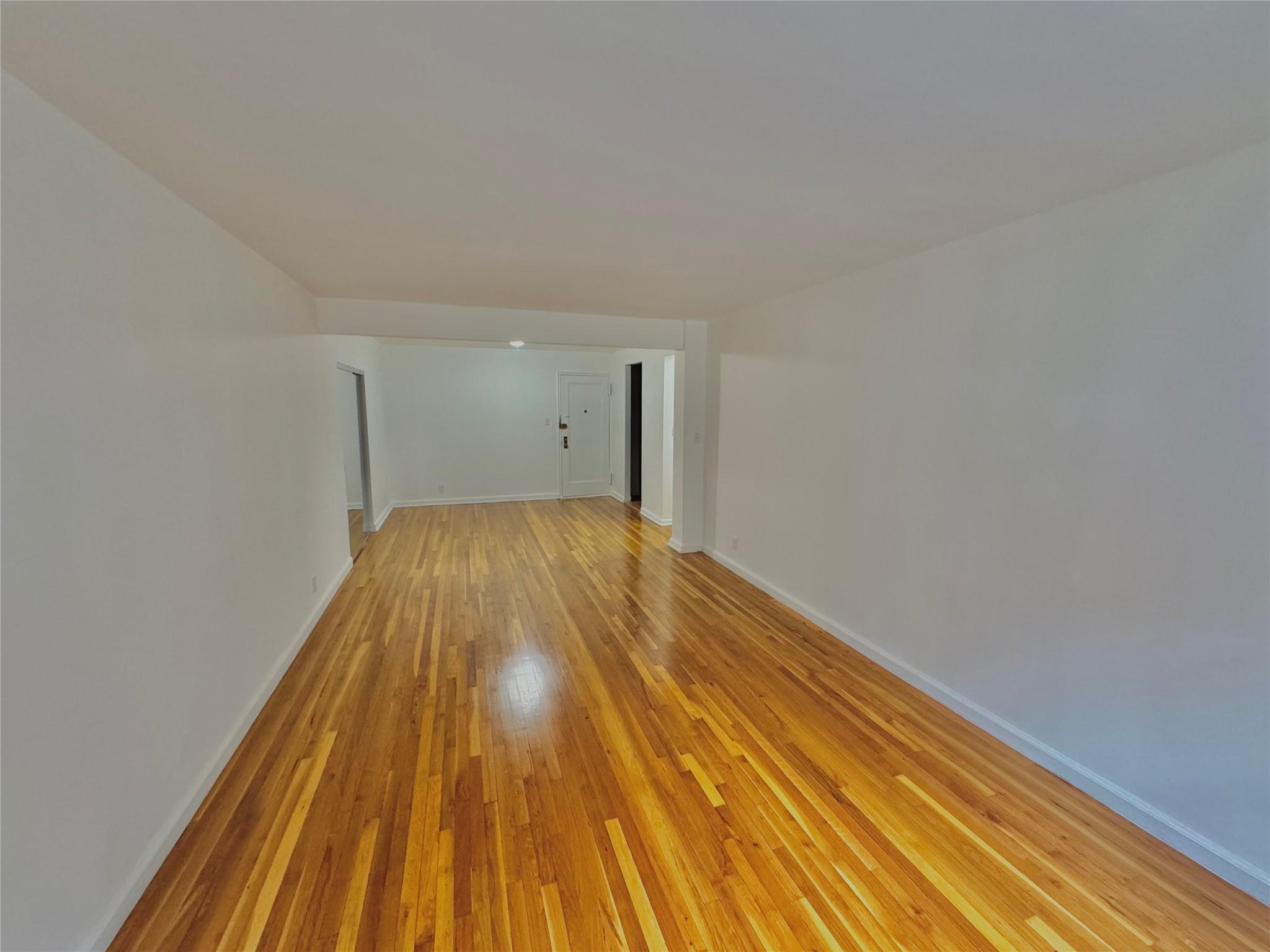2080 Barnes Ave #2E, Bronx, New York image 4