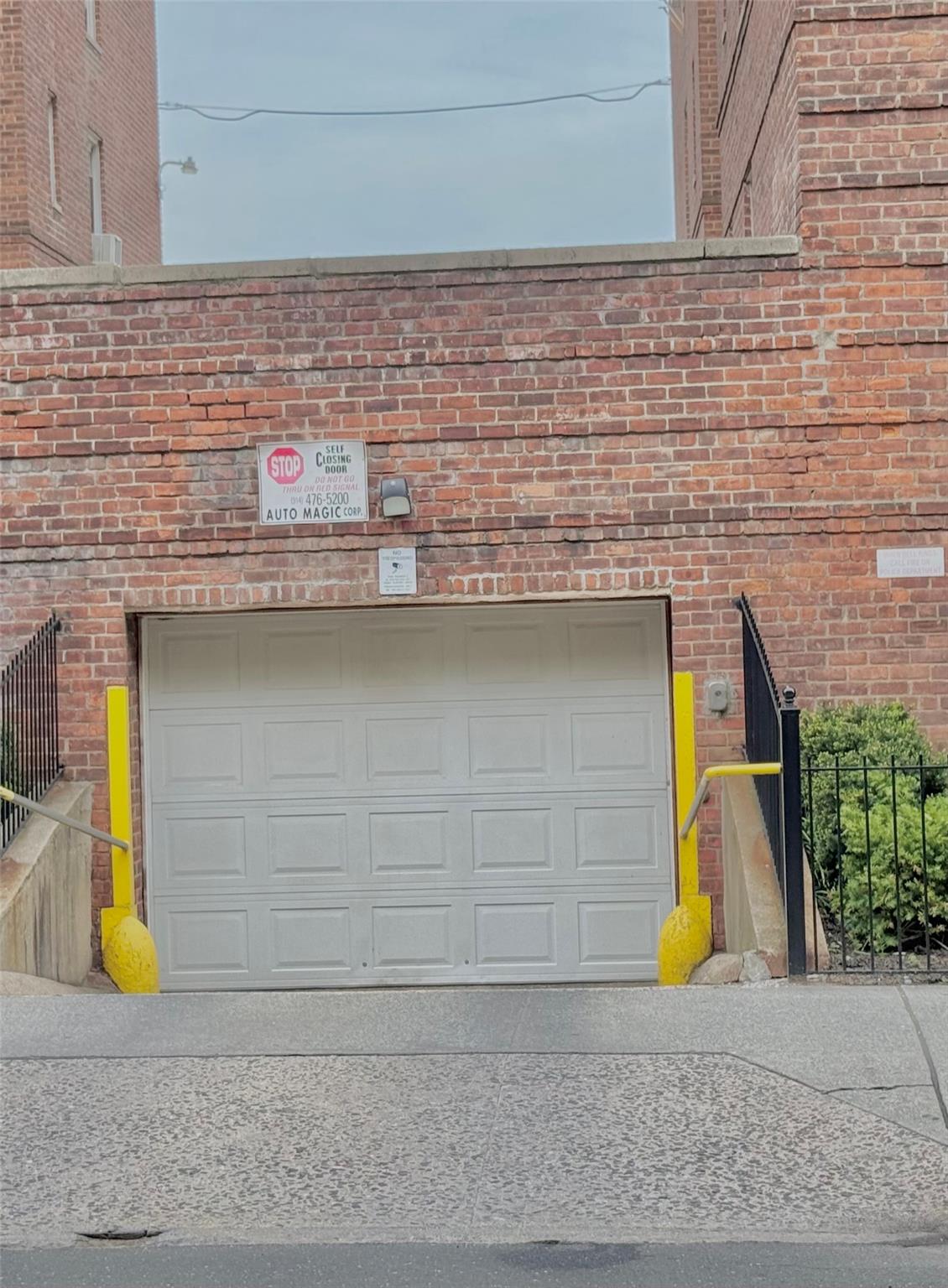2080 Barnes Ave #2E, Bronx, New York image 11