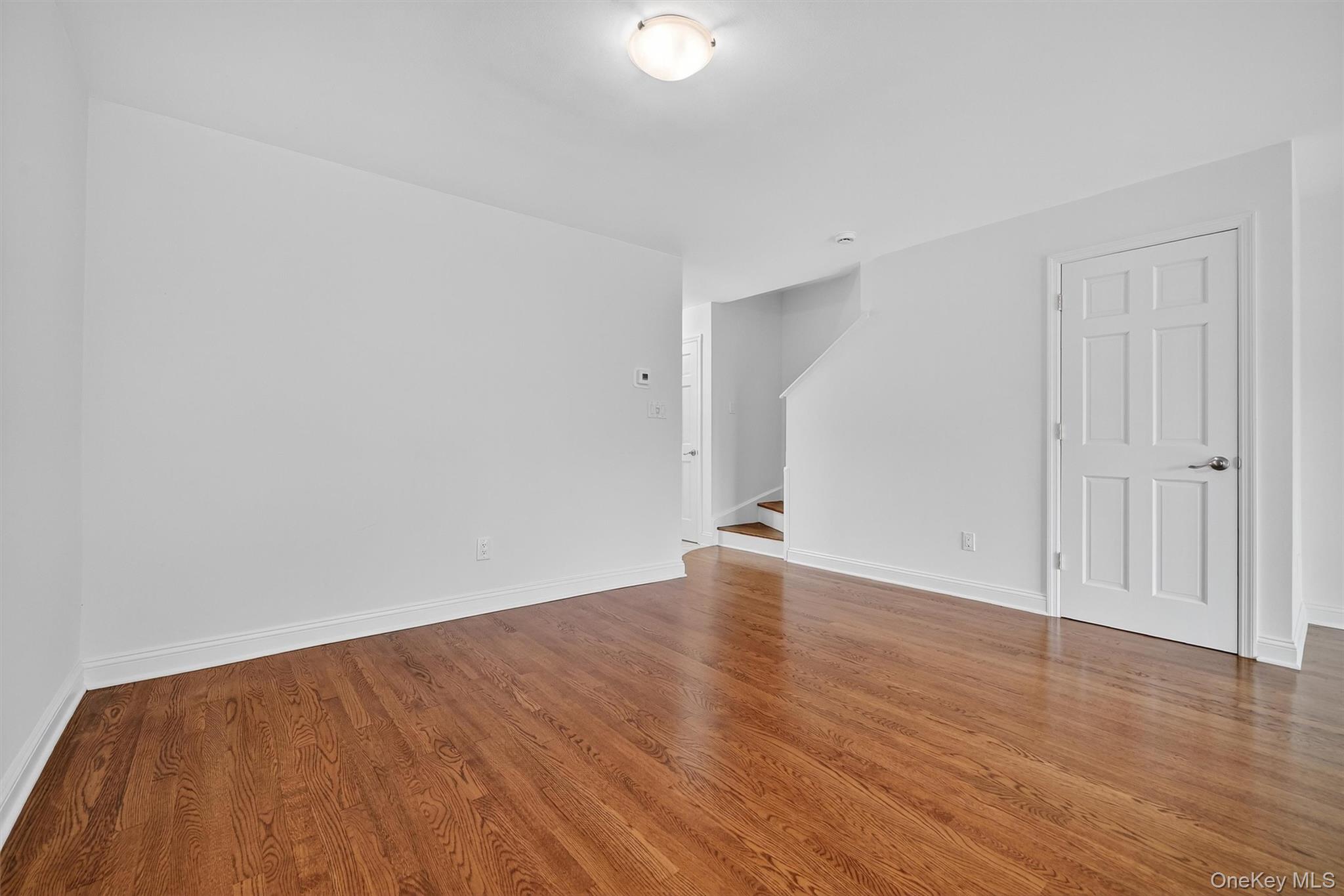 Peekskill, New York 10566, United States, 2 Bedrooms Bedrooms, ,3 BathroomsBathrooms,Residential,Active,216705