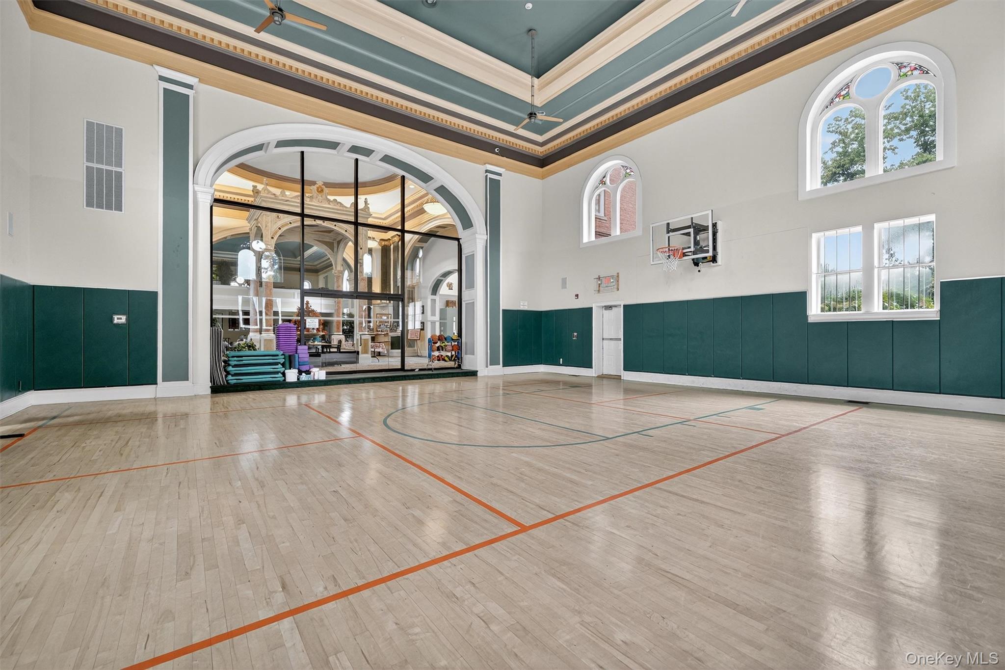 Peekskill, New York 10566, United States, 2 Bedrooms Bedrooms, ,3 BathroomsBathrooms,Residential,Active,216705