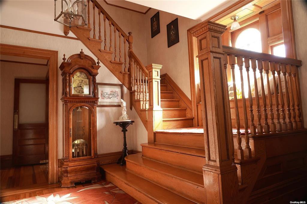 3 Beech Court Circle Cir, College Point, New York image 6