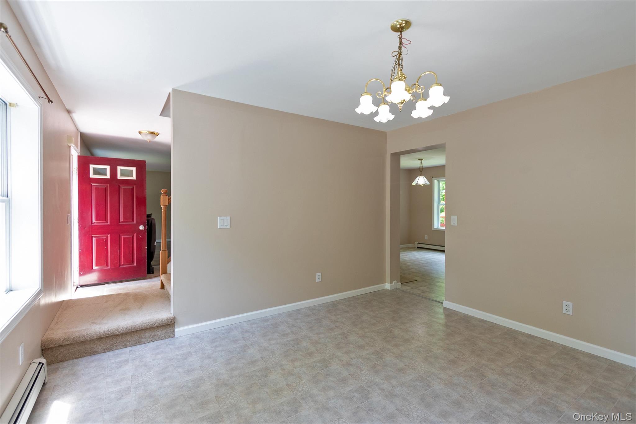 10 Lairds Court