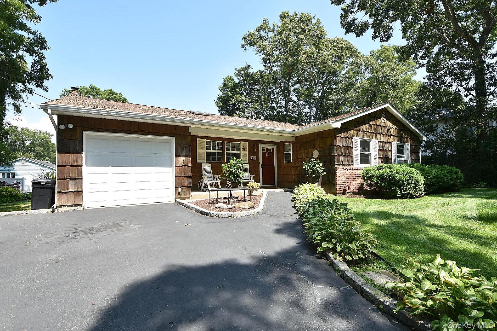 273 Deer Road - Photo 2