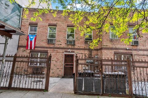 Multifamily For Sale - 1068 Woodycrest Avenue<br/> Bronx, NY 10452