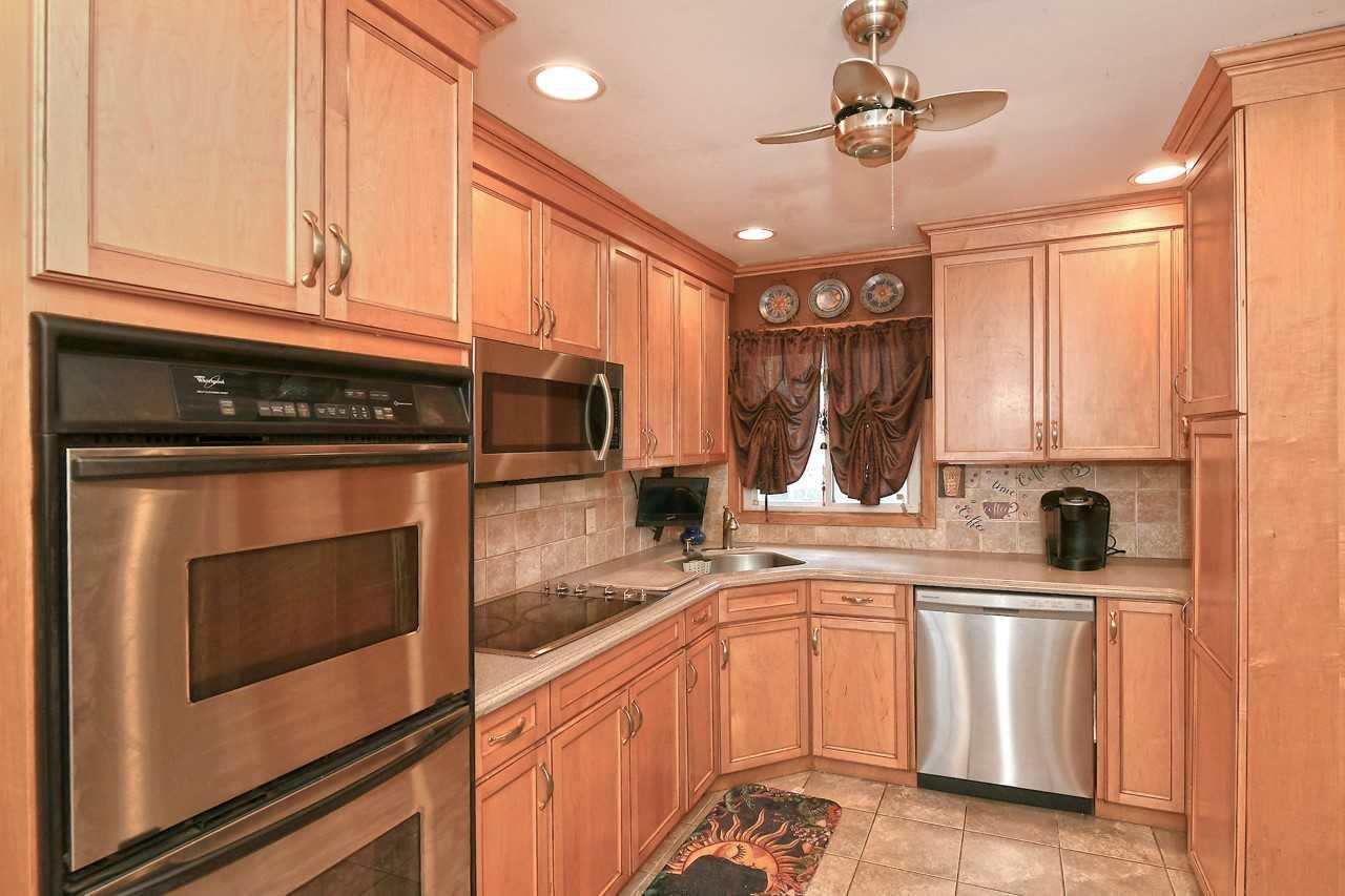 2836 Grand Avenue, Bellmore, New York image 13