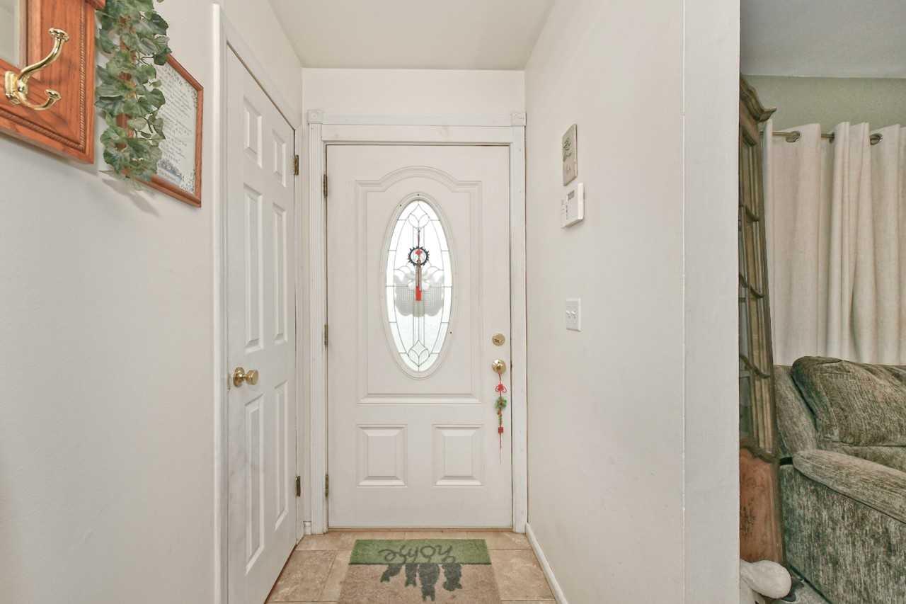 2836 Grand Avenue, Bellmore, New York image 5