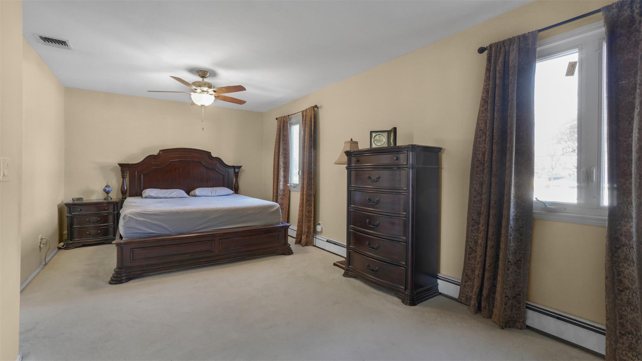 340 Gillette Street, Dix Hills, New York image 9