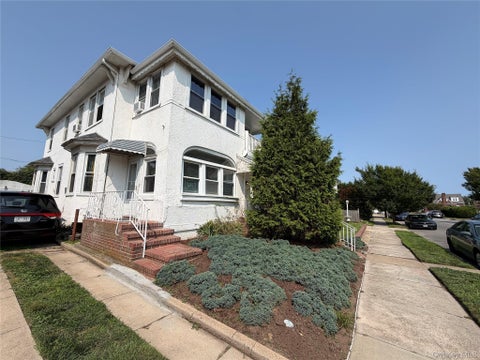 Apartment For Rent - 527 W Beech Street #1<br/> Long Beach, NY 11561