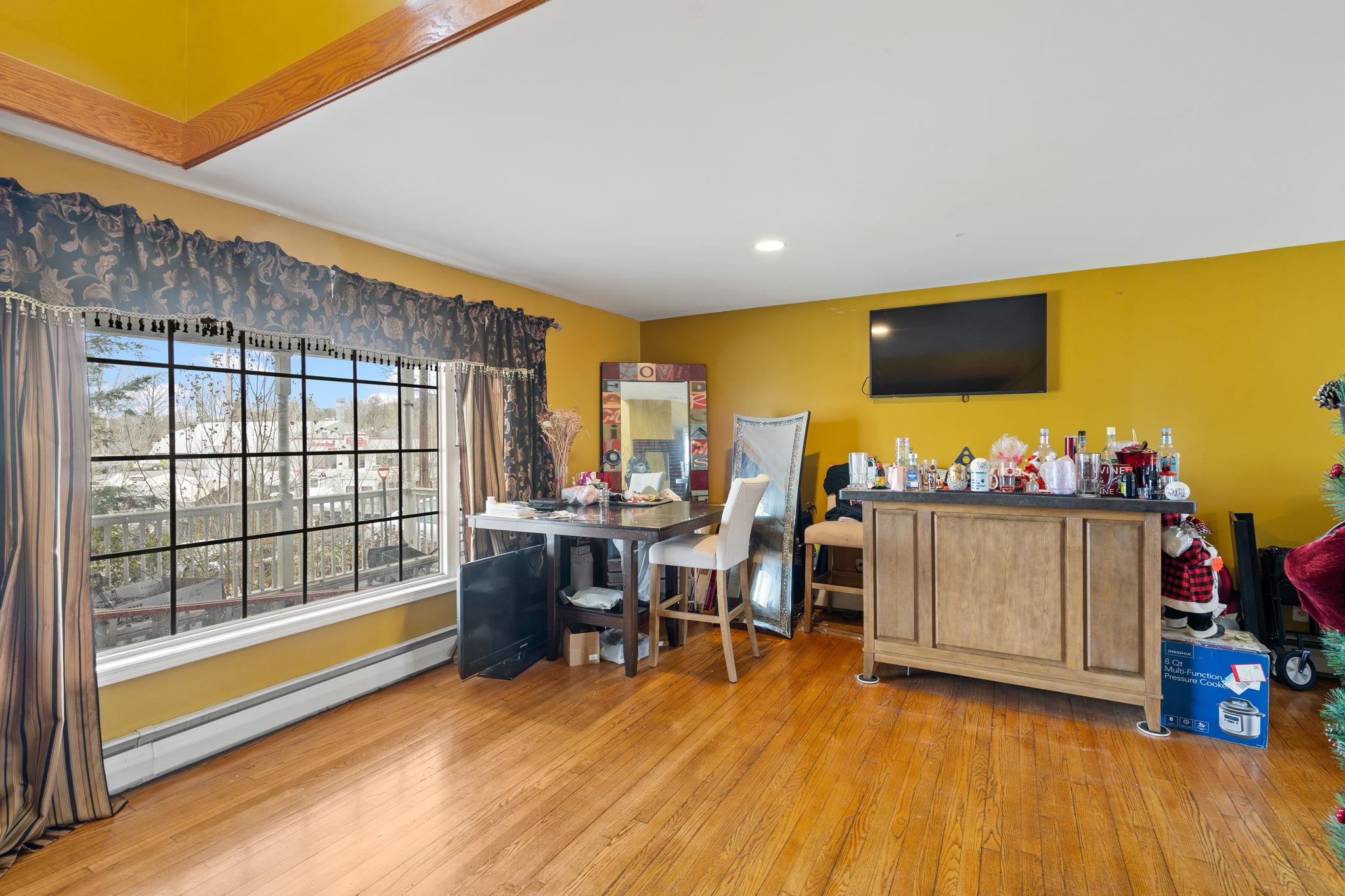 139 Tammany Street, Kingston, New York image 6