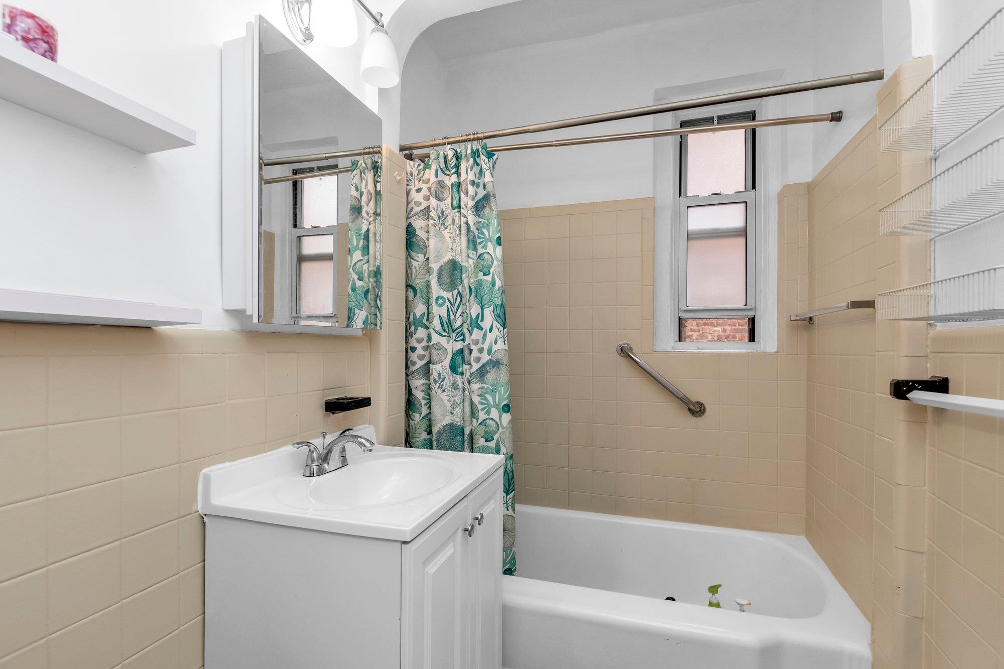 42-15 81st Street #5J, East Elmhurst, New York image 12