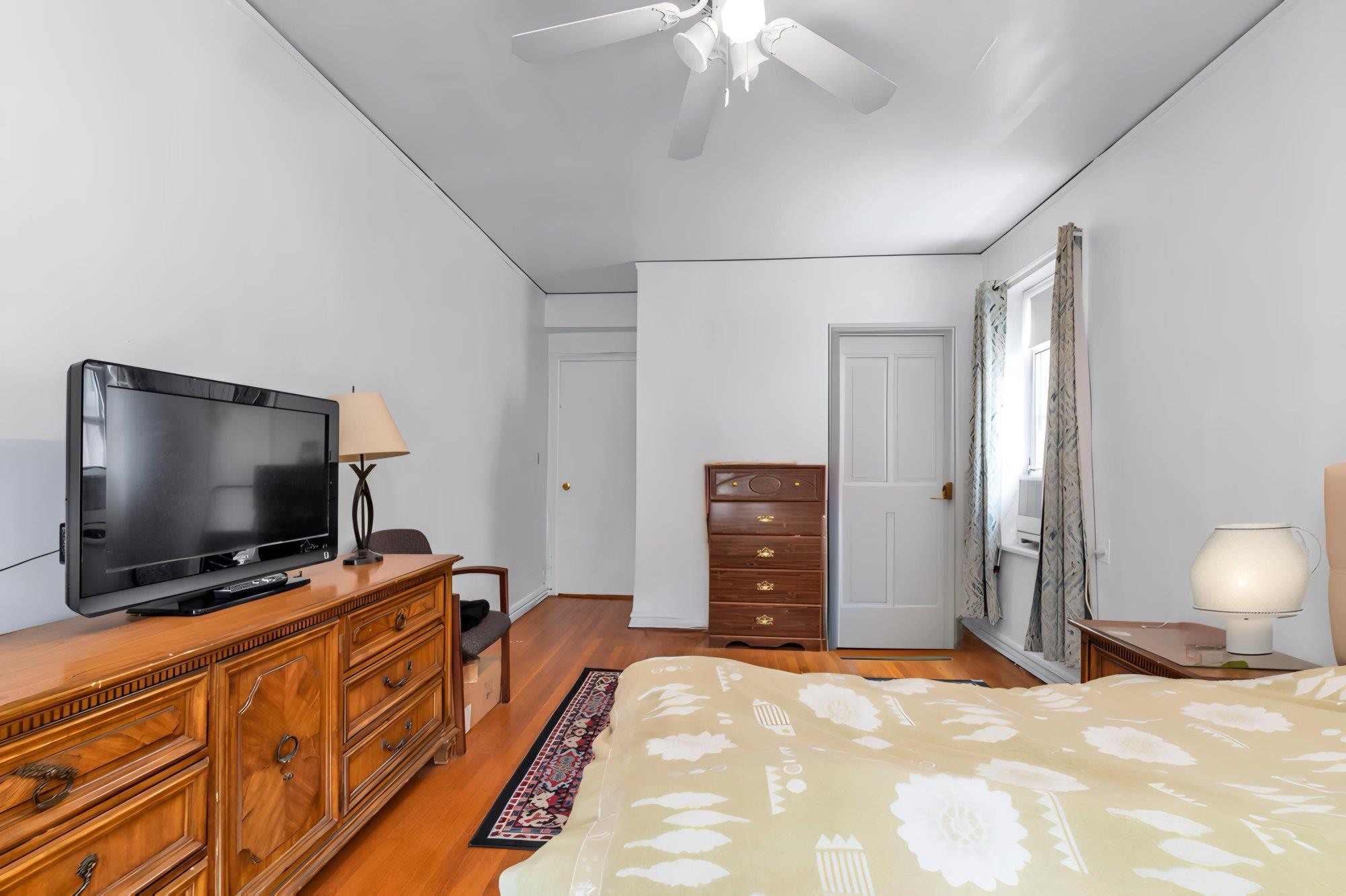 42-15 81st Street #5J, East Elmhurst, New York image 11
