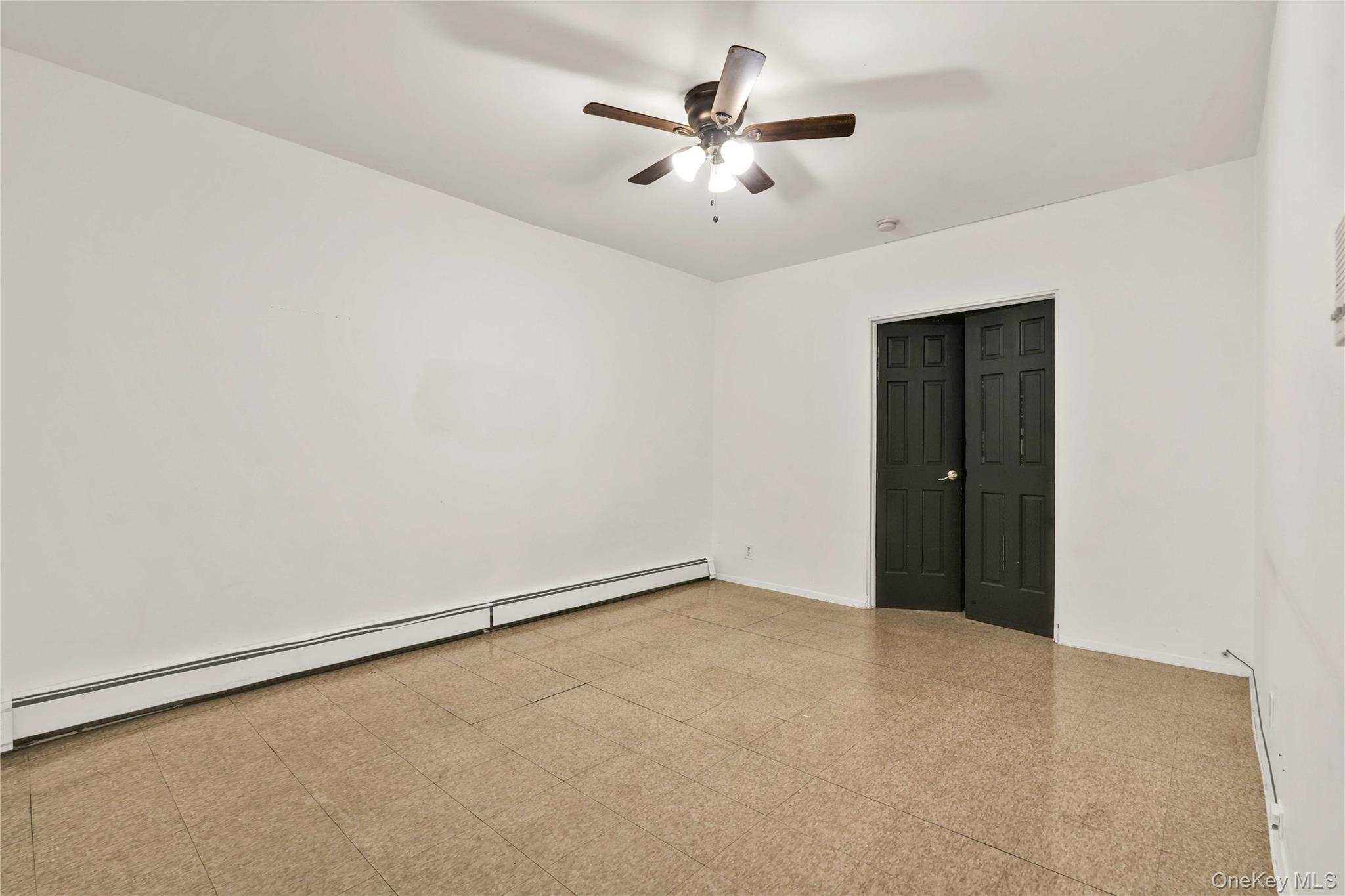 1424 Astoria Boulevard 6