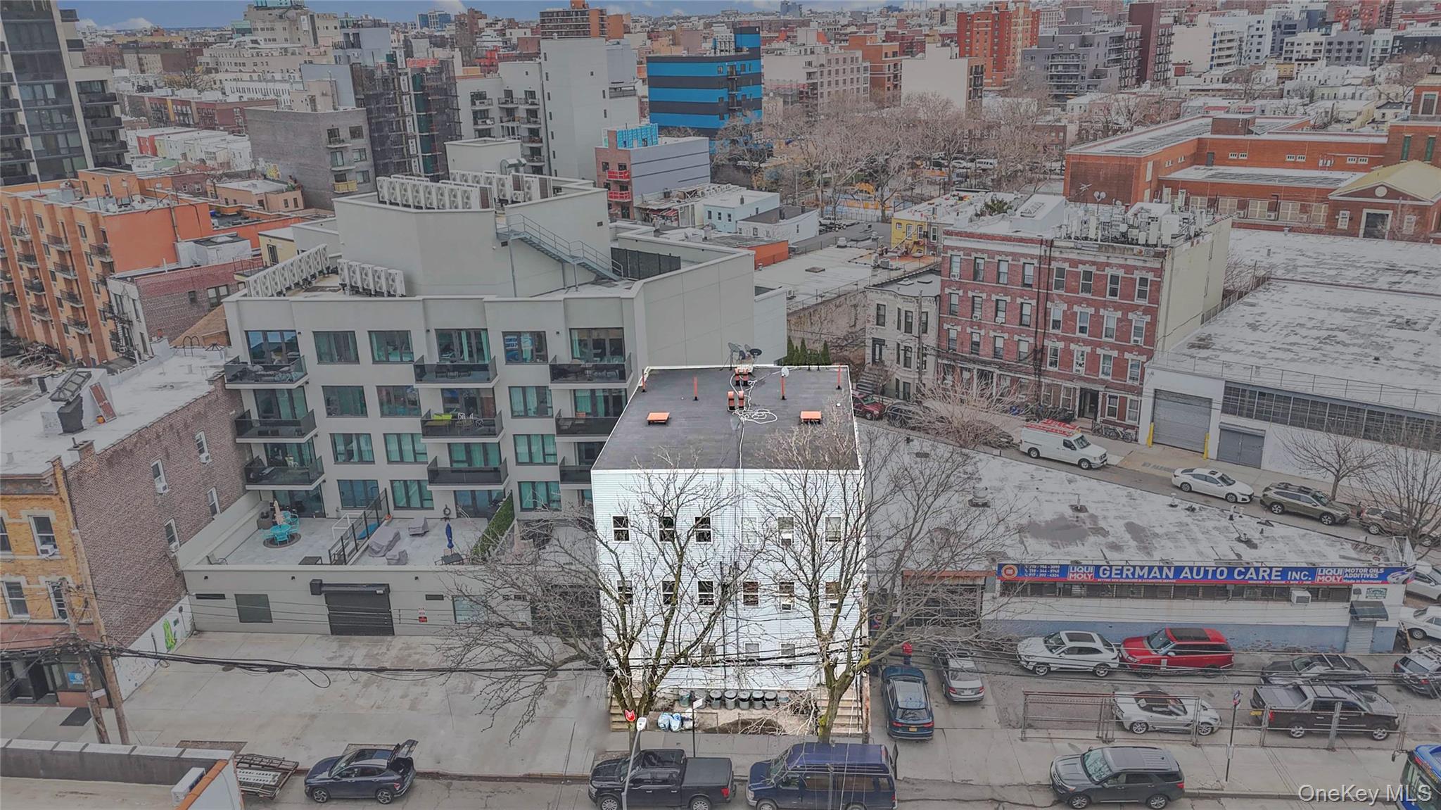 1424 Astoria Boulevard 6