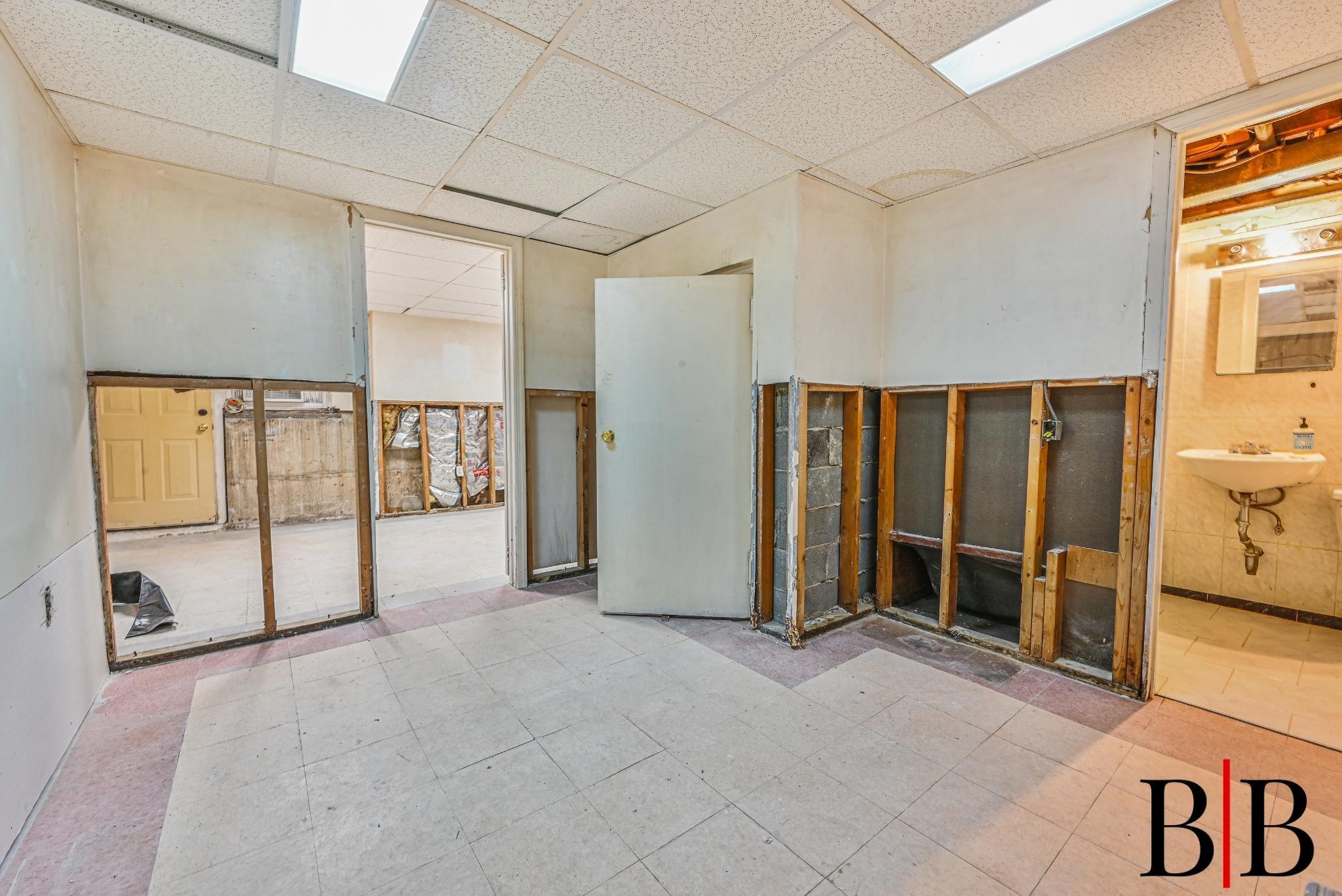 2076 E 63 Street, Brooklyn, New York image 17