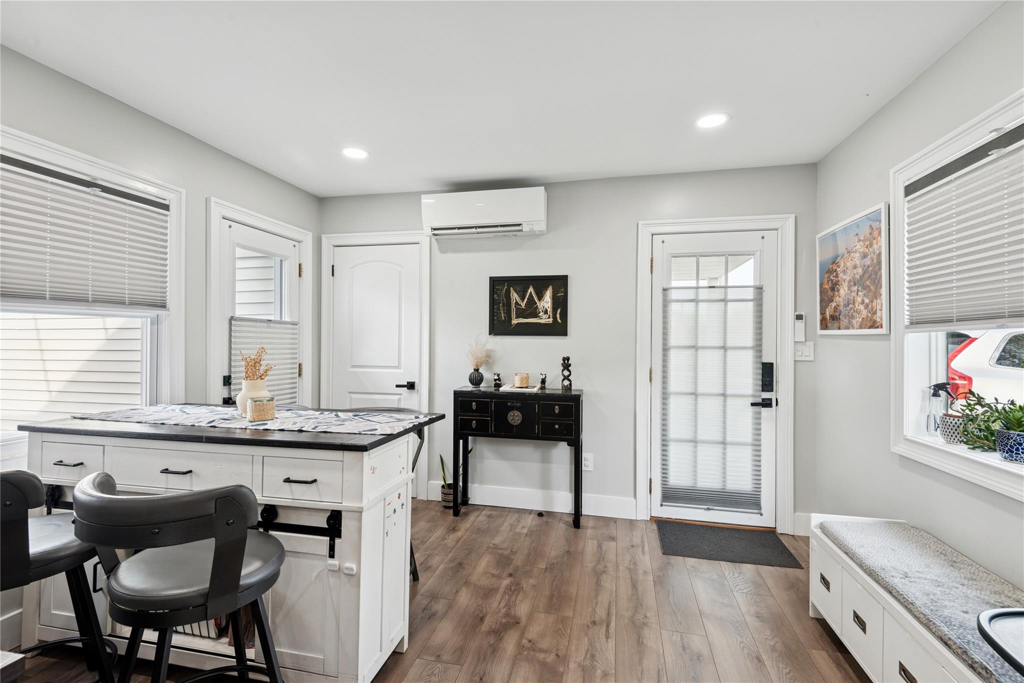 34 Chase Lane, Levittown, New York image 7