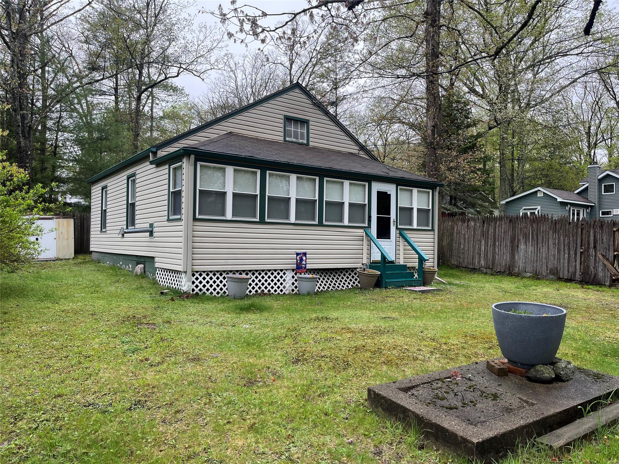 15 Minisink Trail, Glen Spey, New York image 1