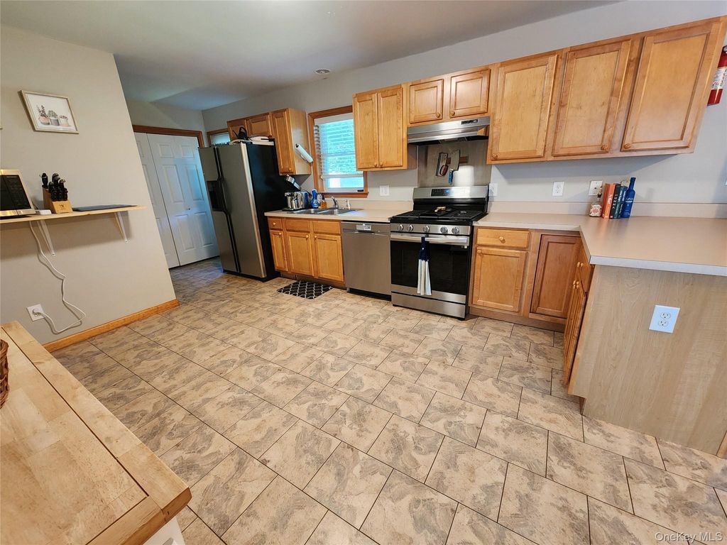 Photo of 5 John Street, Rosendale, NY 12472 (MLS # 1027690)