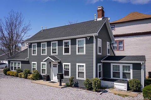 Apartment For Rent - 10 Shore Road #2<br/> Suffolk County, Babylon, NY 11702