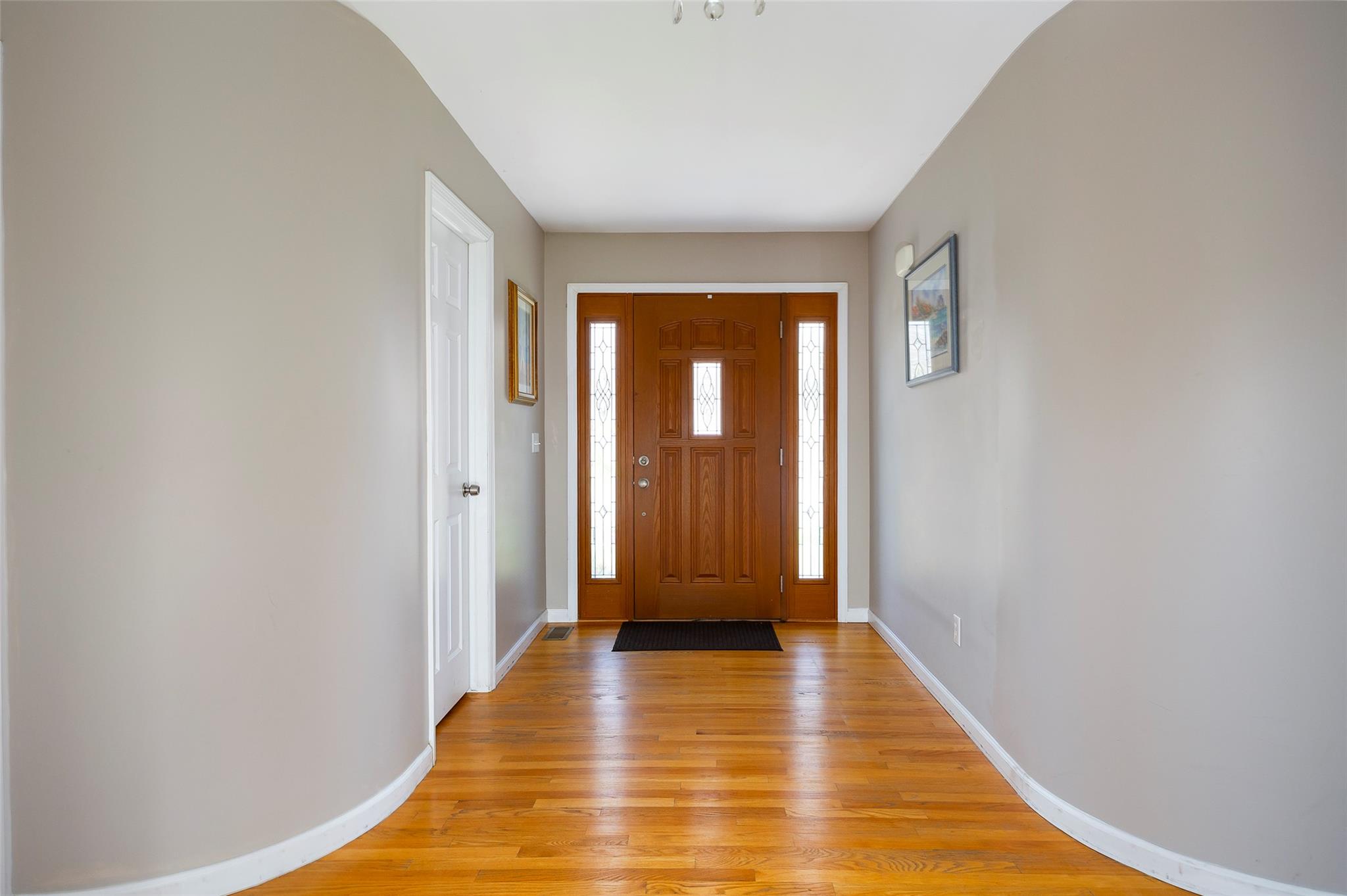 9 Miron Drive, Poughkeepsie, New York image 3