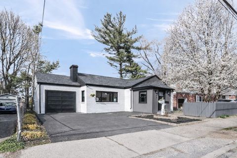 14 Columbus Avenue Newburgh NY 12550