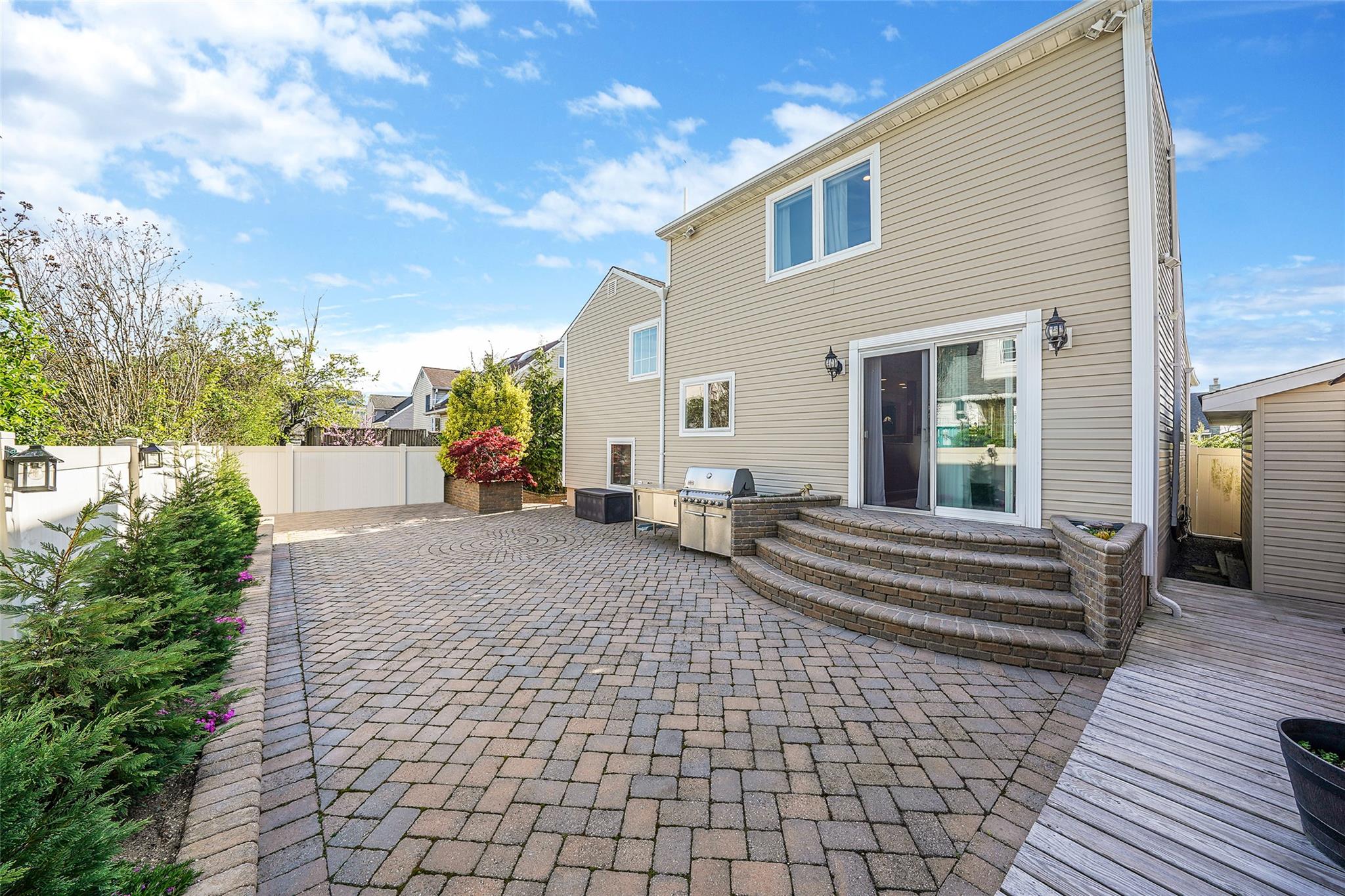 86 Jefferson Avenue, Island Park, New York image 20