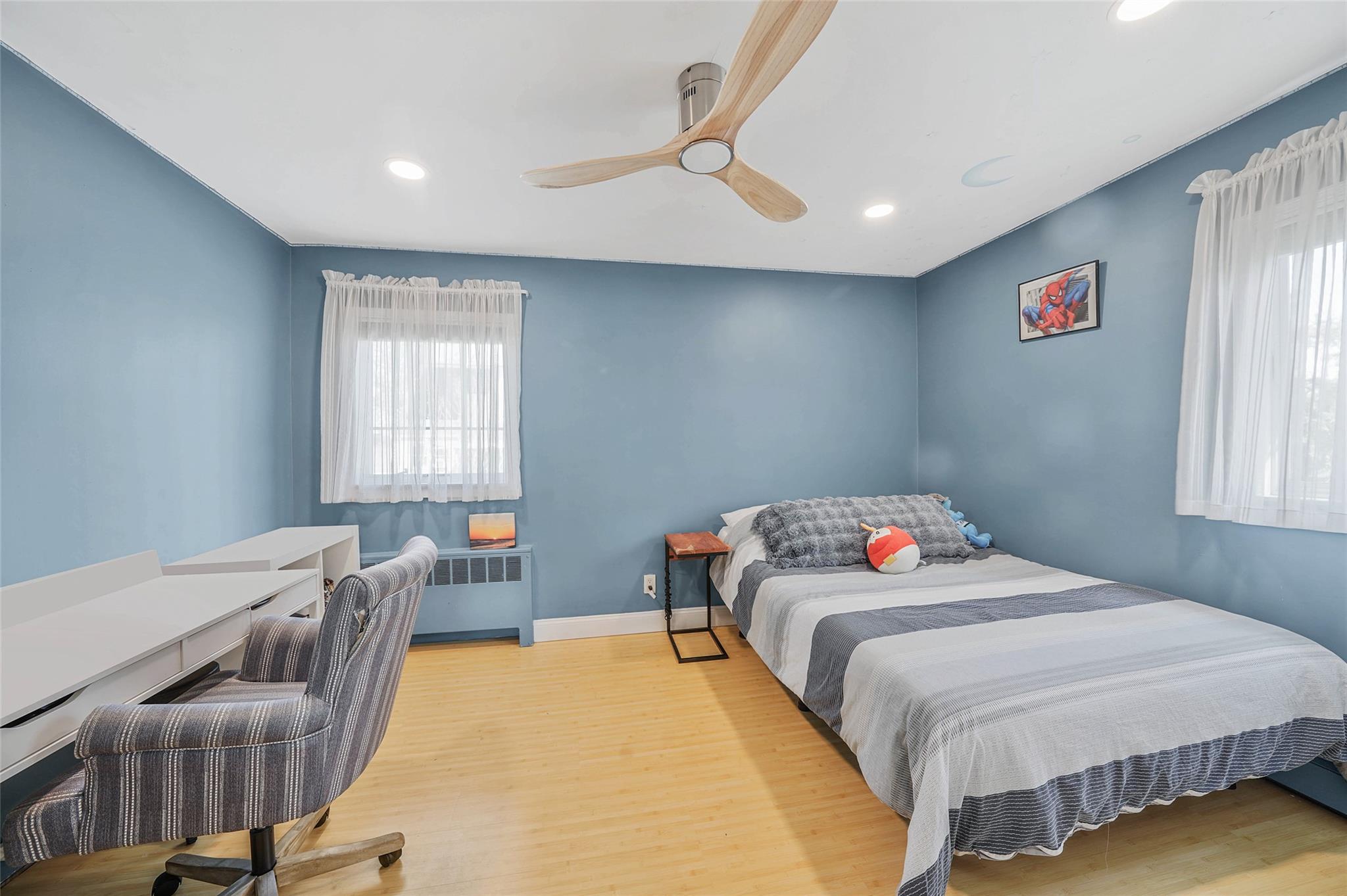 86 Jefferson Avenue, Island Park, New York image 15