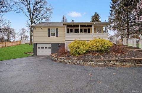 13 Kobelt Drive Wallkill NY 12589