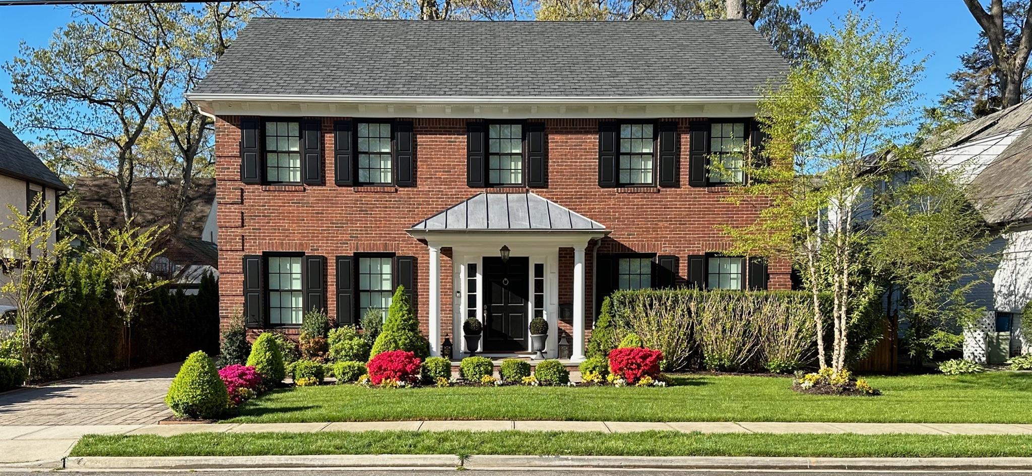 30 Richmond Road, Rockville Centre, New York image 1