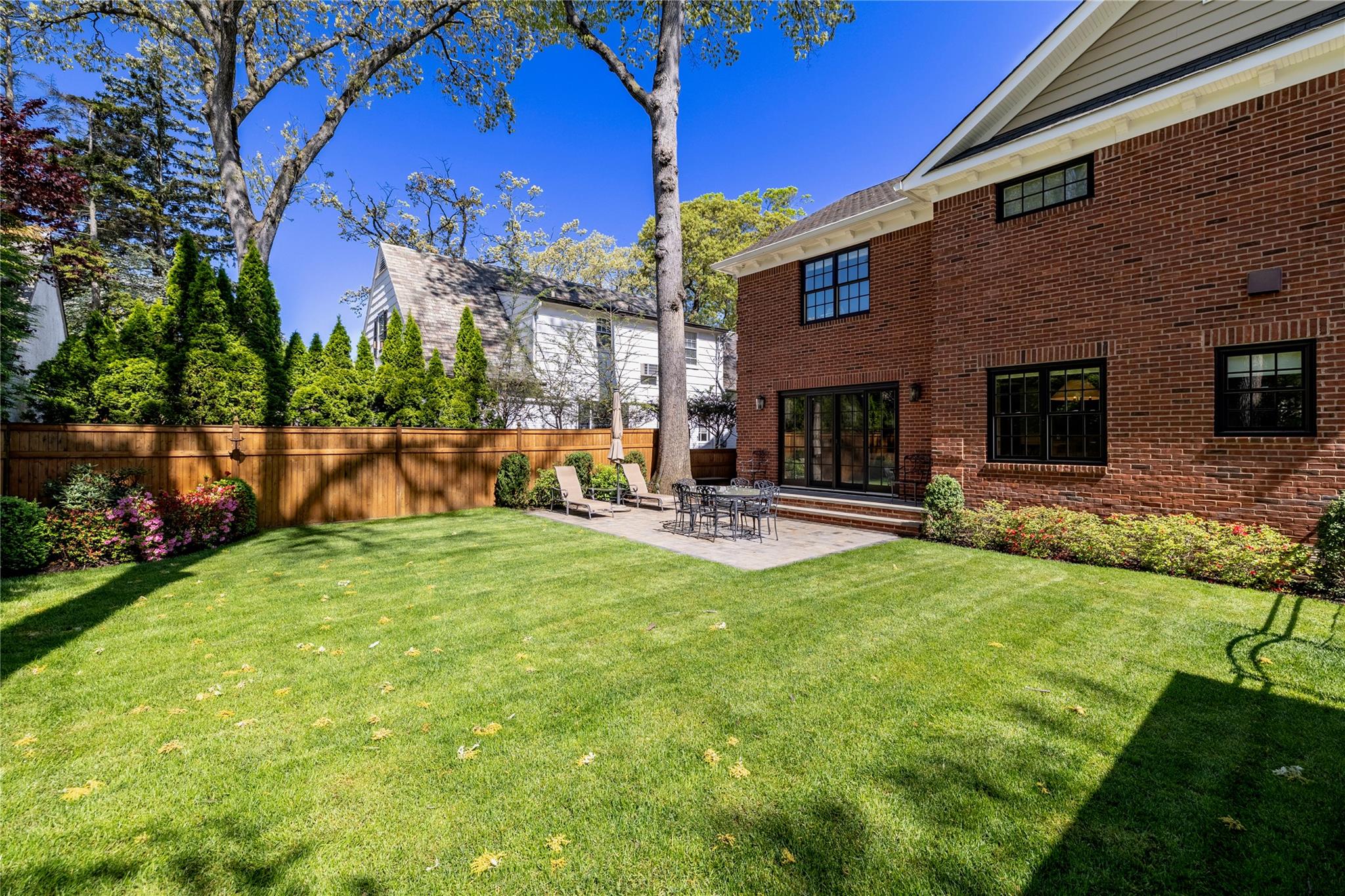 30 Richmond Road, Rockville Centre, New York image 36
