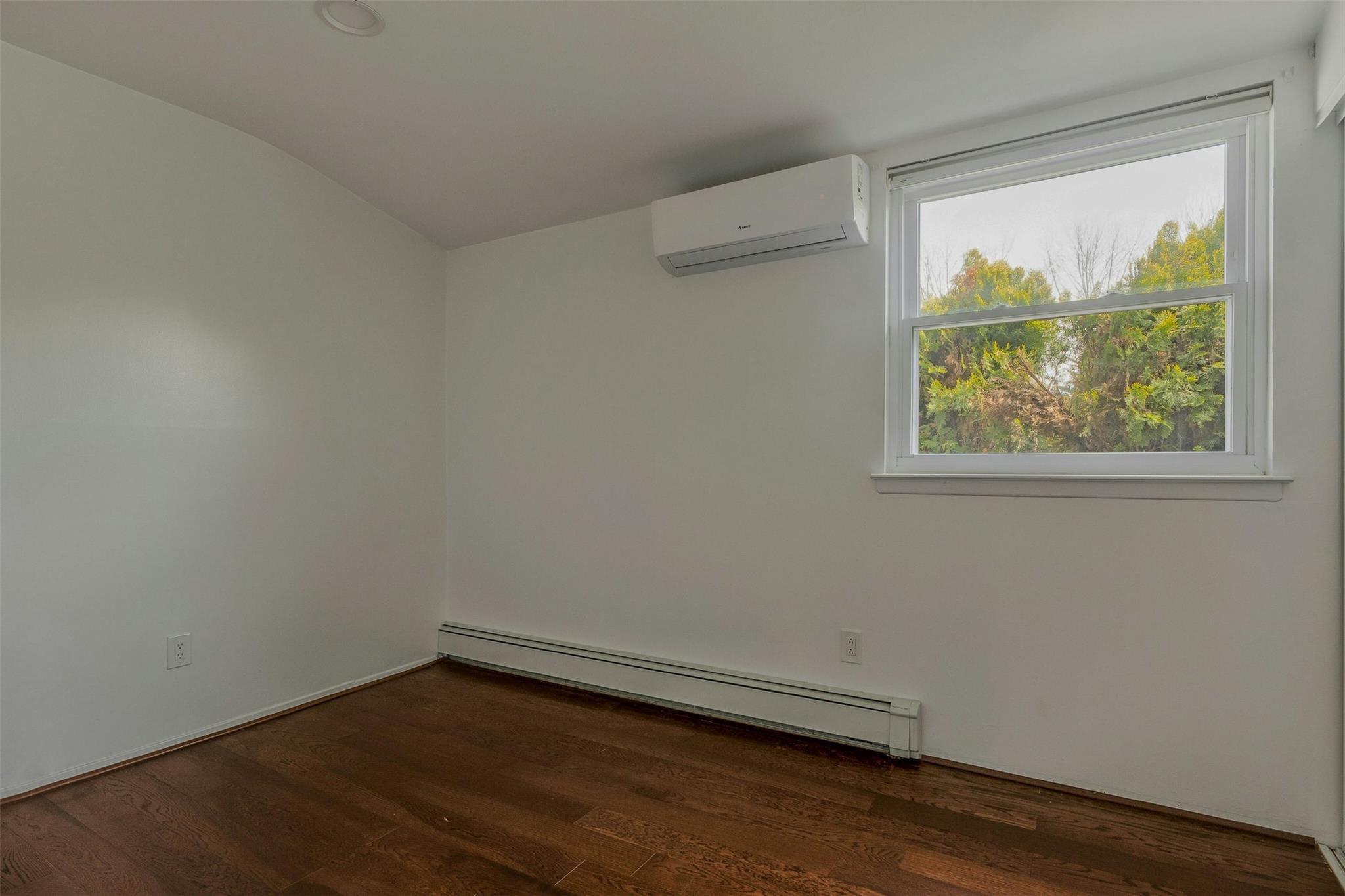 12 College Drive, Stony Brook, New York image 25