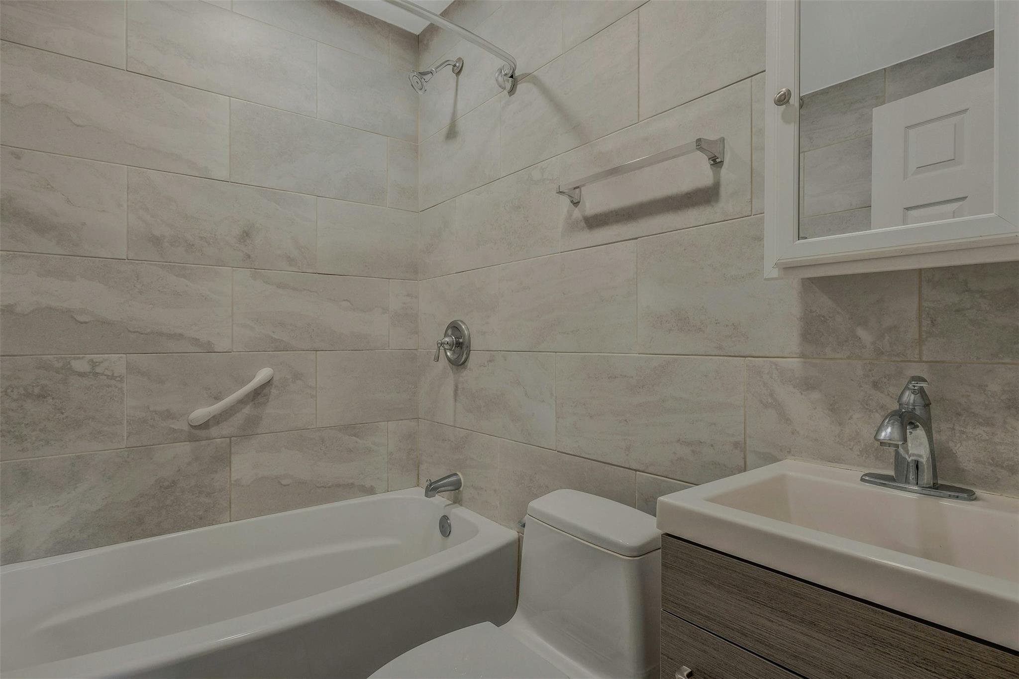 12 College Drive, Stony Brook, New York image 27