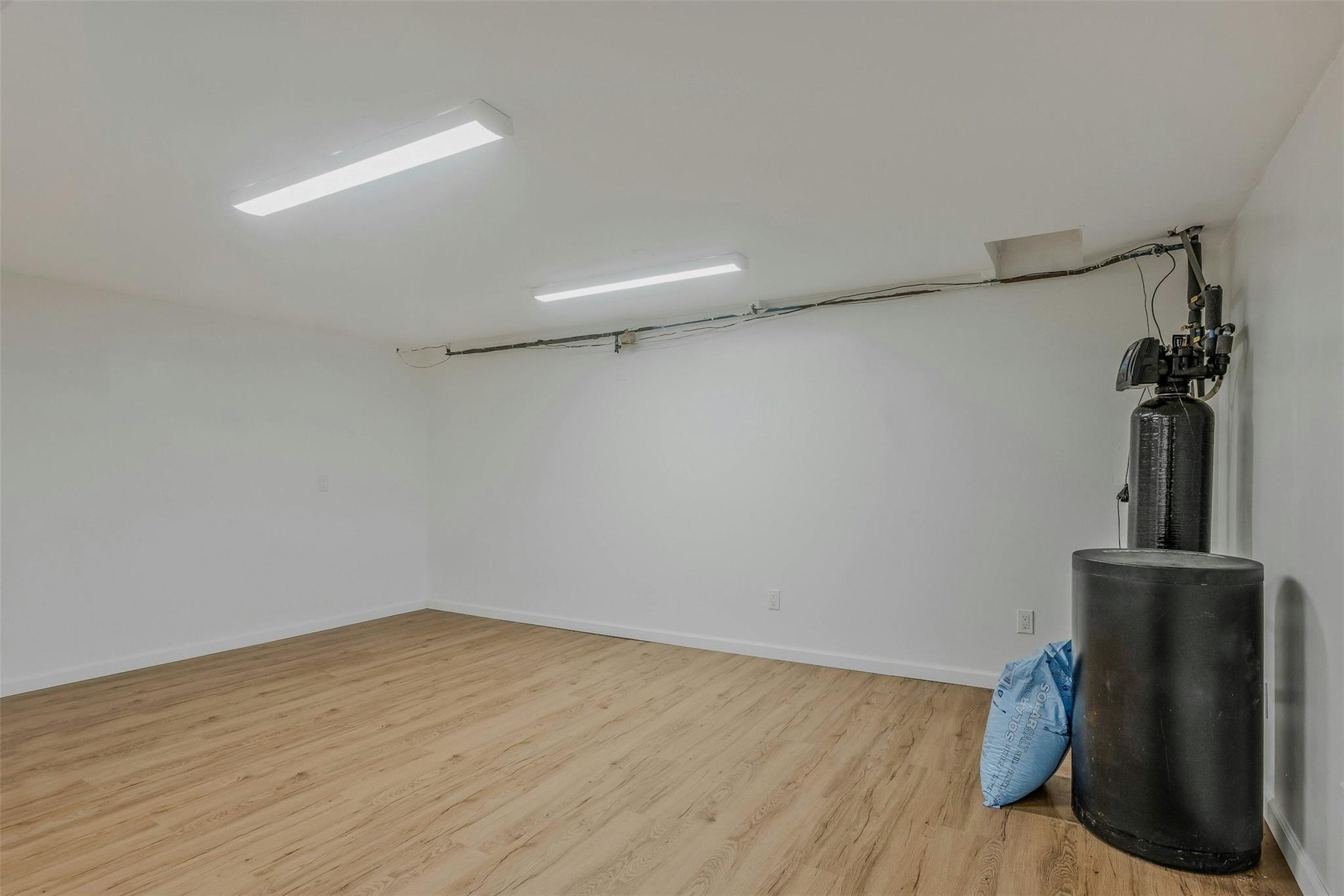 12 College Drive, Stony Brook, New York image 29