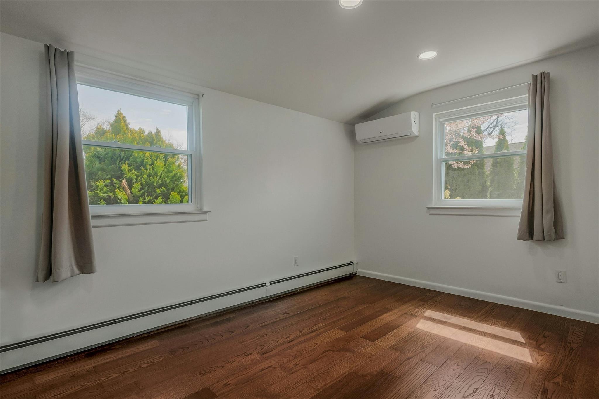 12 College Drive, Stony Brook, New York image 23