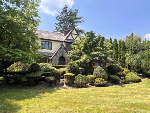 Photo of 46 Fenimore Road, Scarsdale, NY 10583 (MLS # 1047235)