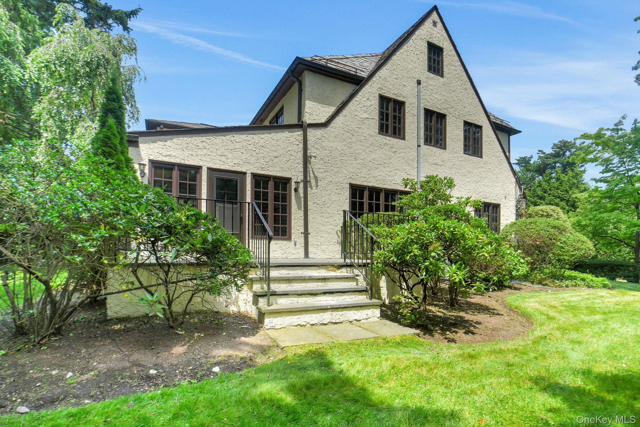 46 Fenimore Road