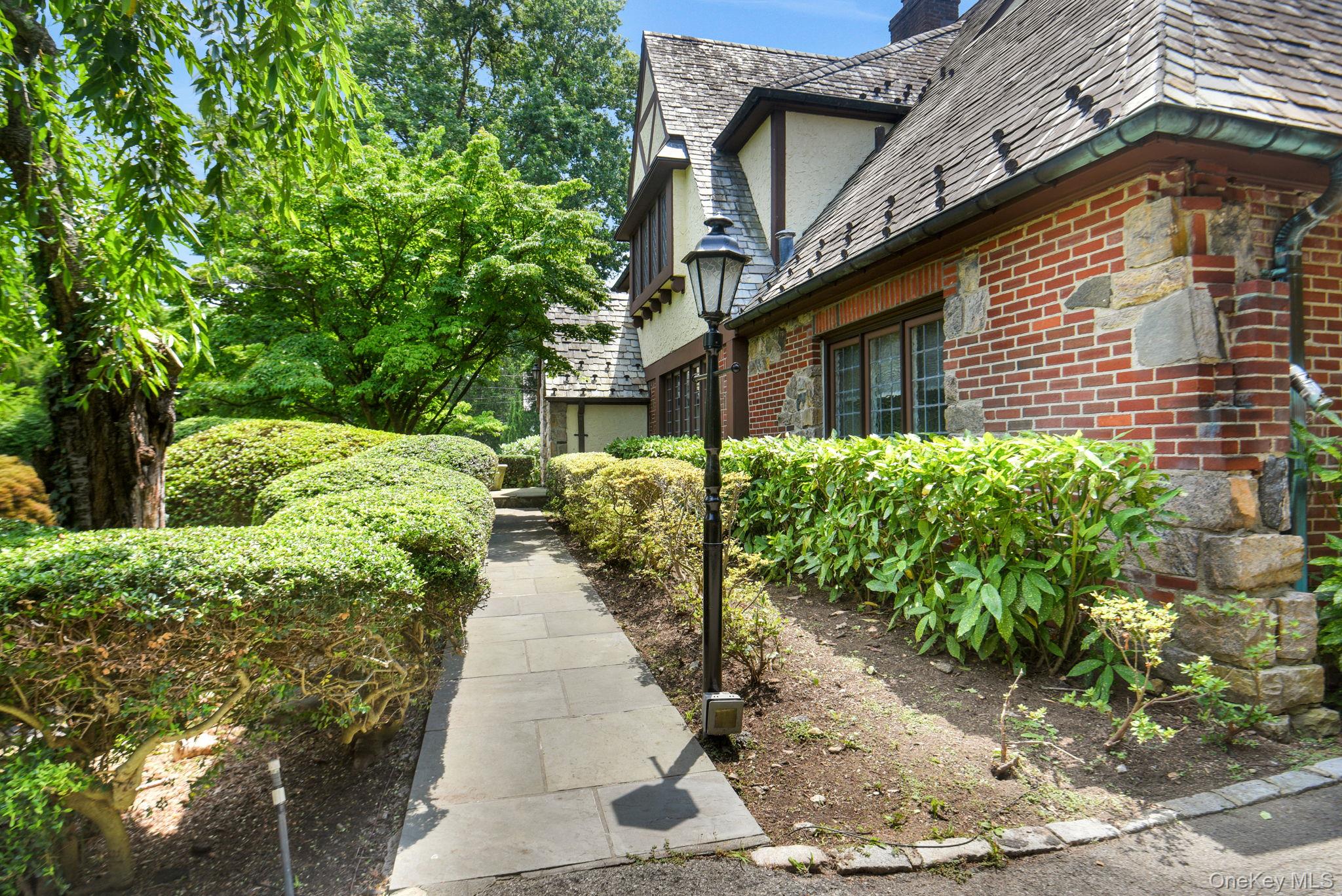 46 Fenimore Road
