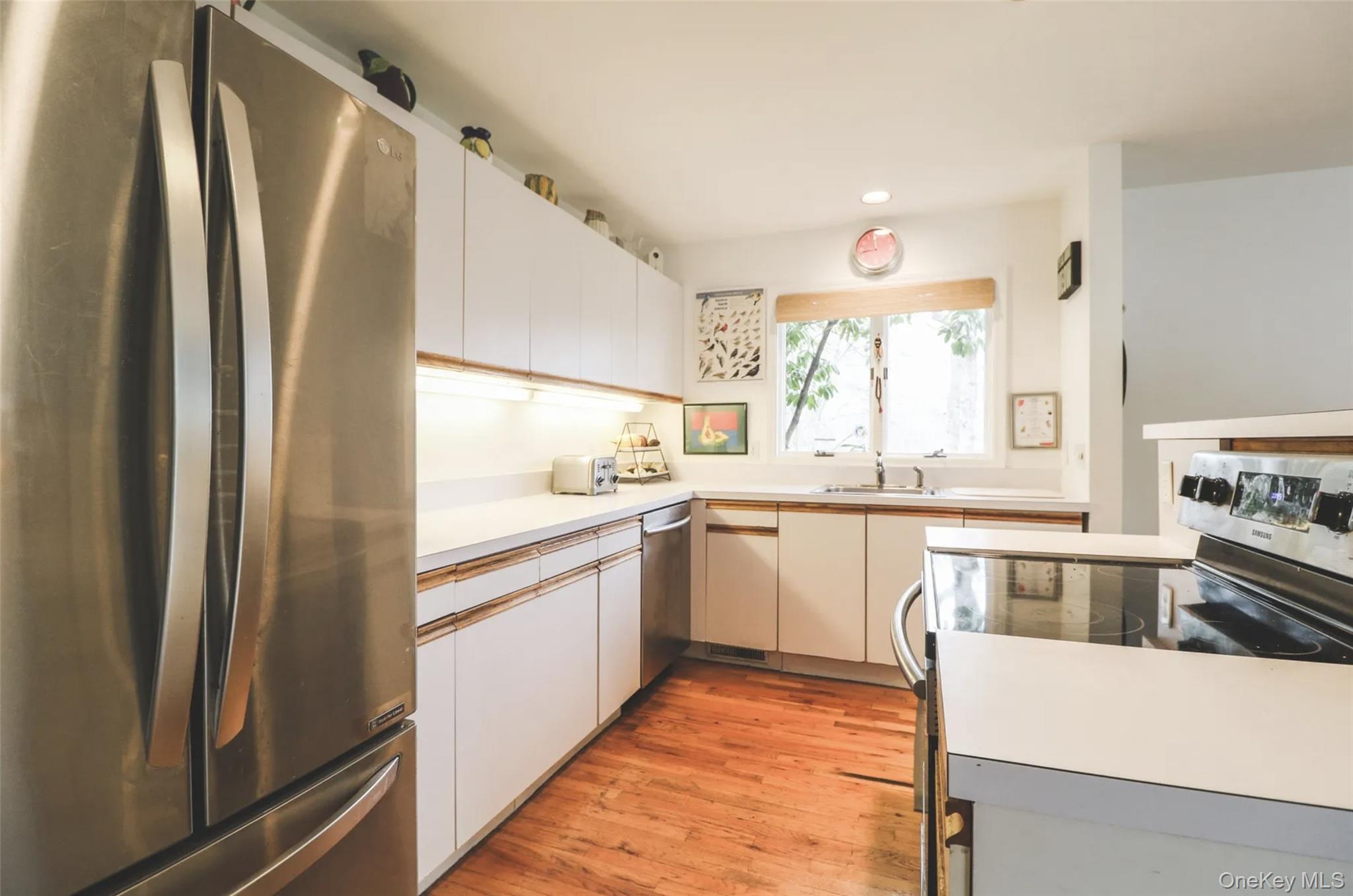 99 Spring Pond Lane - Photo 3