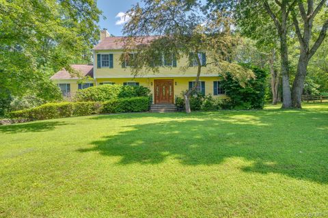 Photo of 45 Stallion Trail, Brewster, NY 10509 (MLS # 985984)