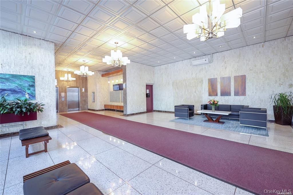 Photo of 152-18 Union Turnpike #9 J, Flushing, NY 11367 (MLS # 977853)