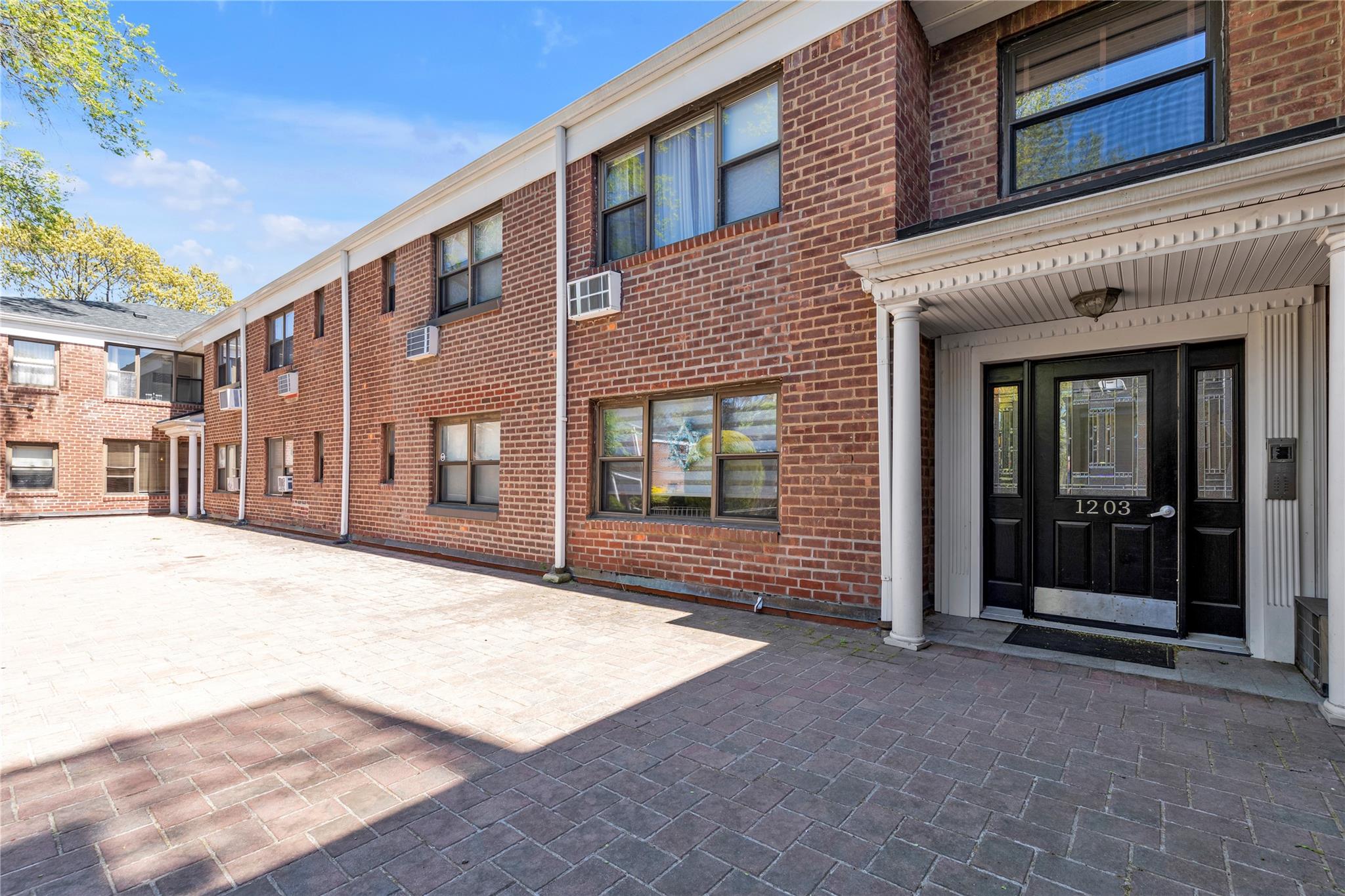 1203 E Broadway #G11, Hewlett, New York image 14