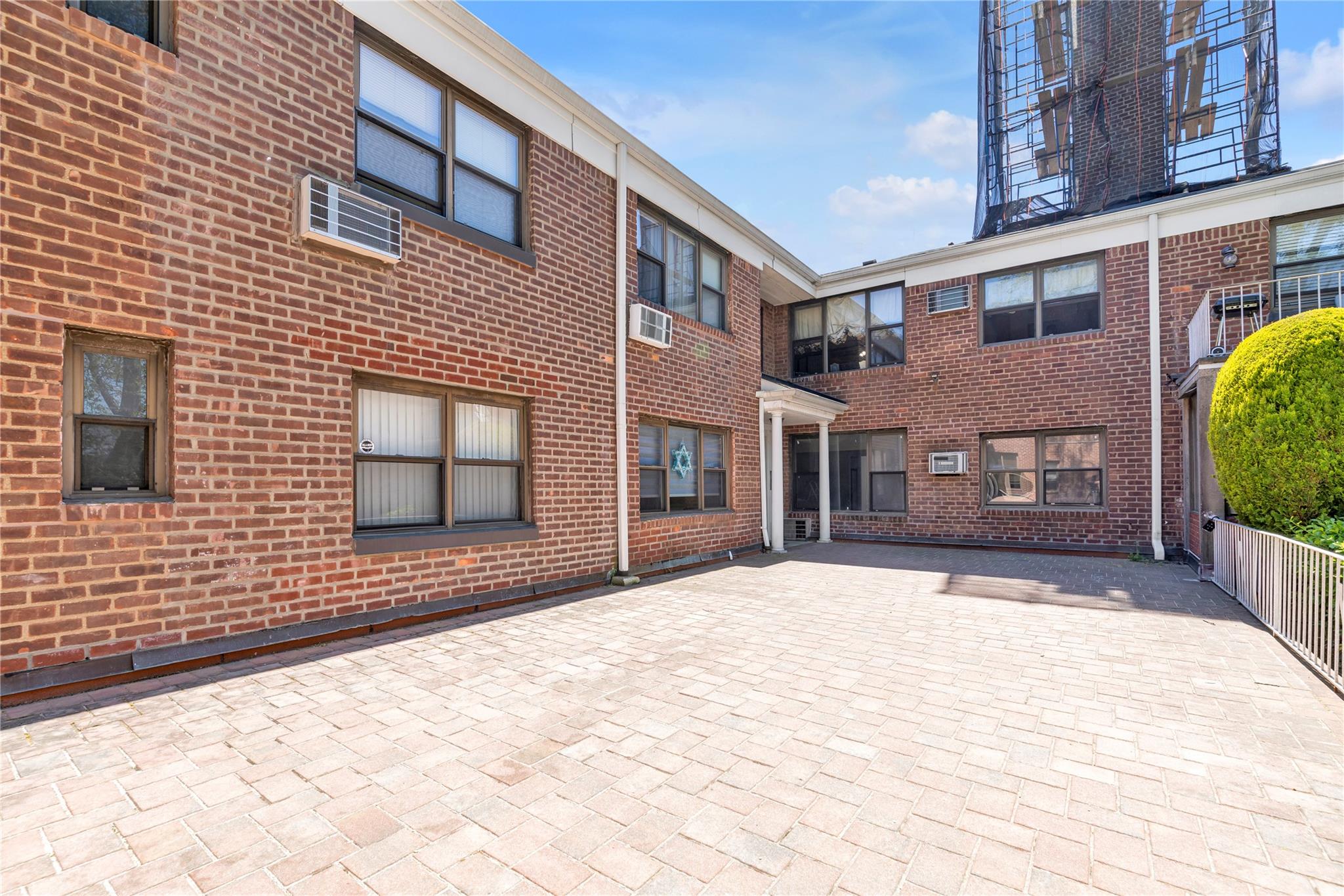1203 E Broadway #G11, Hewlett, New York image 13