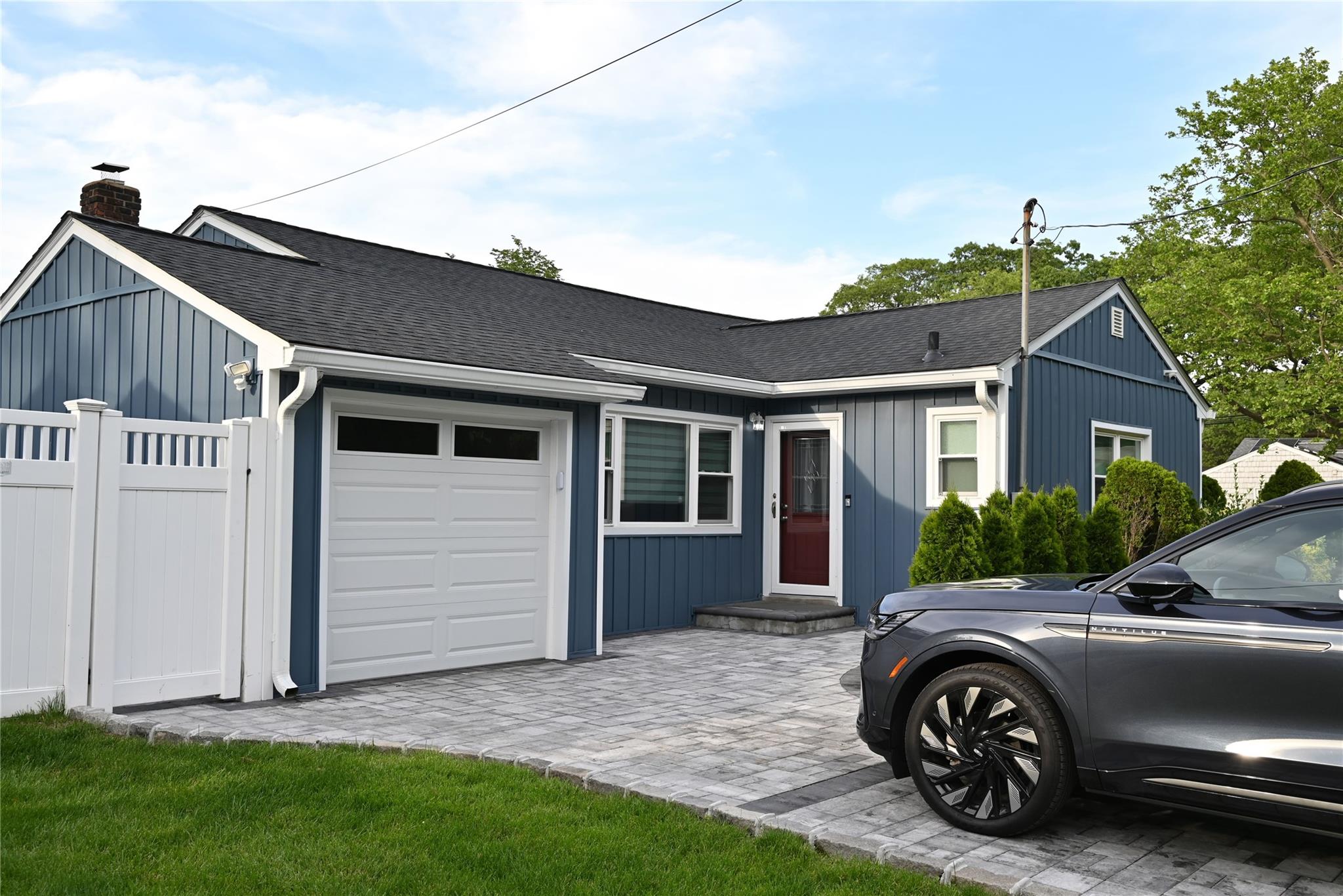 1510 Rica Place, Valley Stream, New York image 2