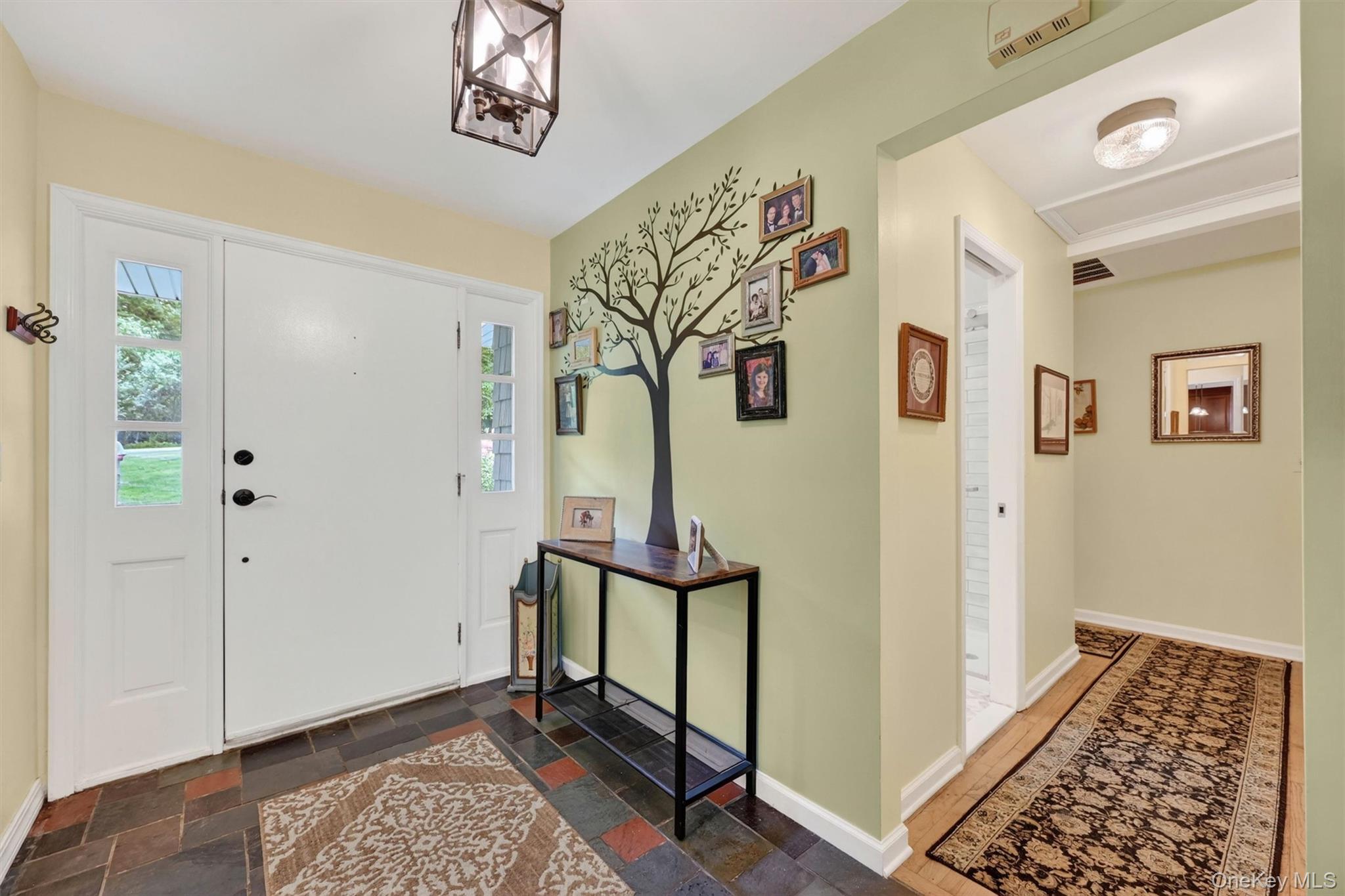 8 Mountain Brook Road