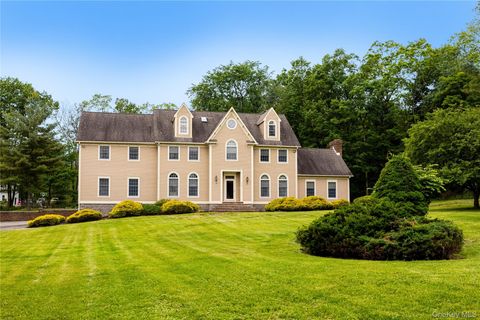 Homes For Sale - 219 Maple Avenue<br/> Orange County, Monroe, NY 10950