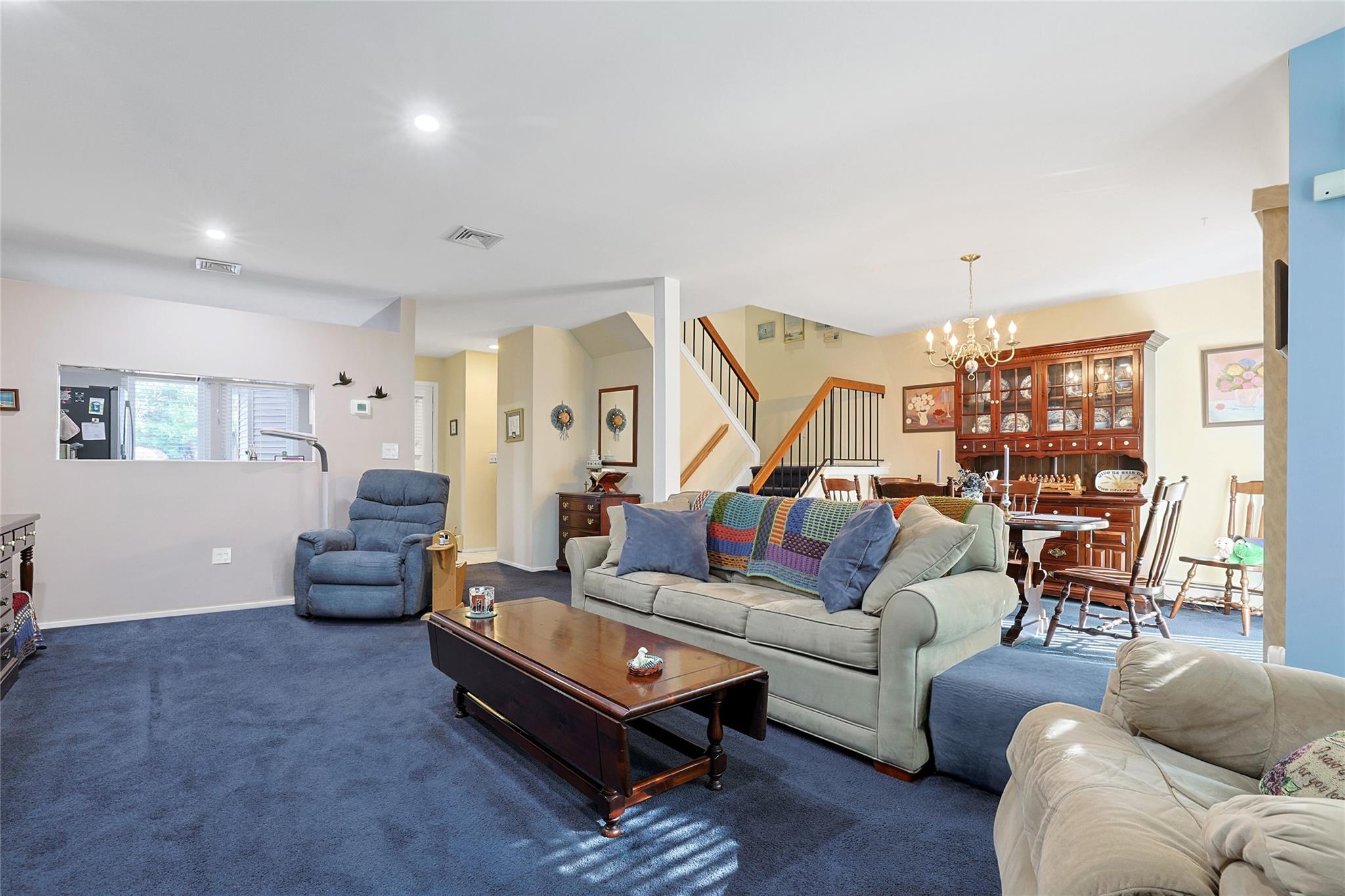 222 Woods Brooke Circle, Ossining, New York image 8