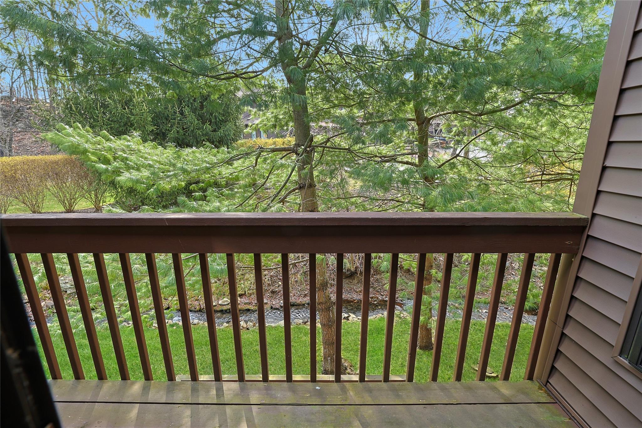 222 Woods Brooke Circle, Ossining, New York image 24