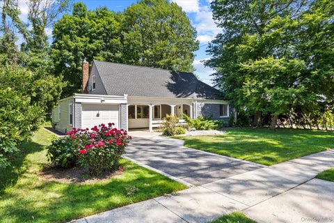 Homes For Rent - 55 Warwick Road<br/> Great Neck, NY 11023