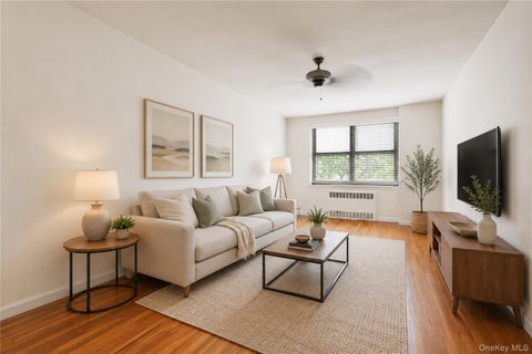 Homes For Sale - 28-02 141st Street #1C<br/> Flushing, NY 11354