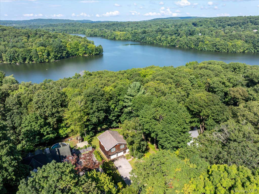 Photo of 45 Laurelton Road, Mount Kisco, NY 10549 (MLS # 873409)