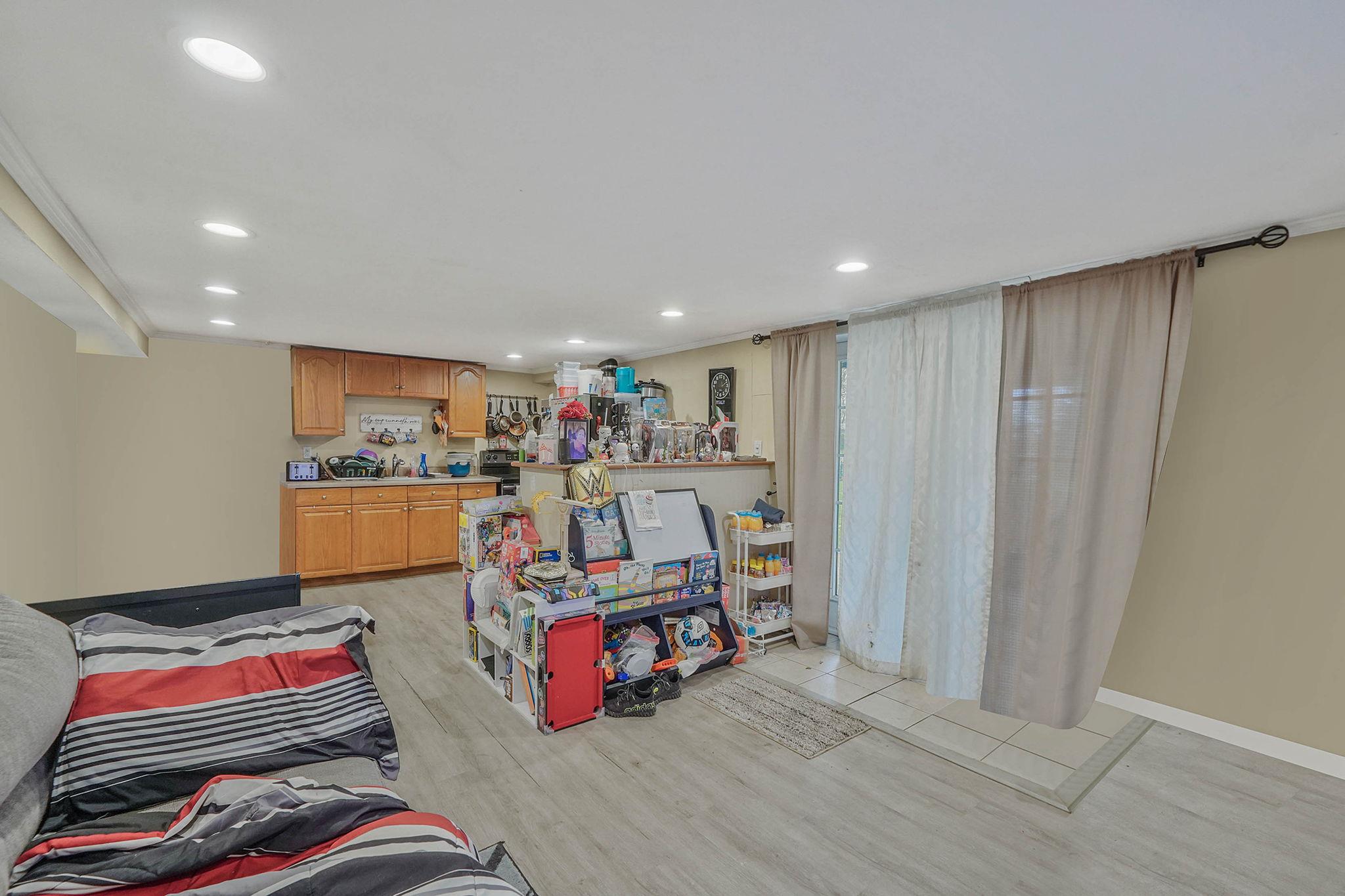 2816 Ocean Avenue, Ronkonkoma, New York image 21